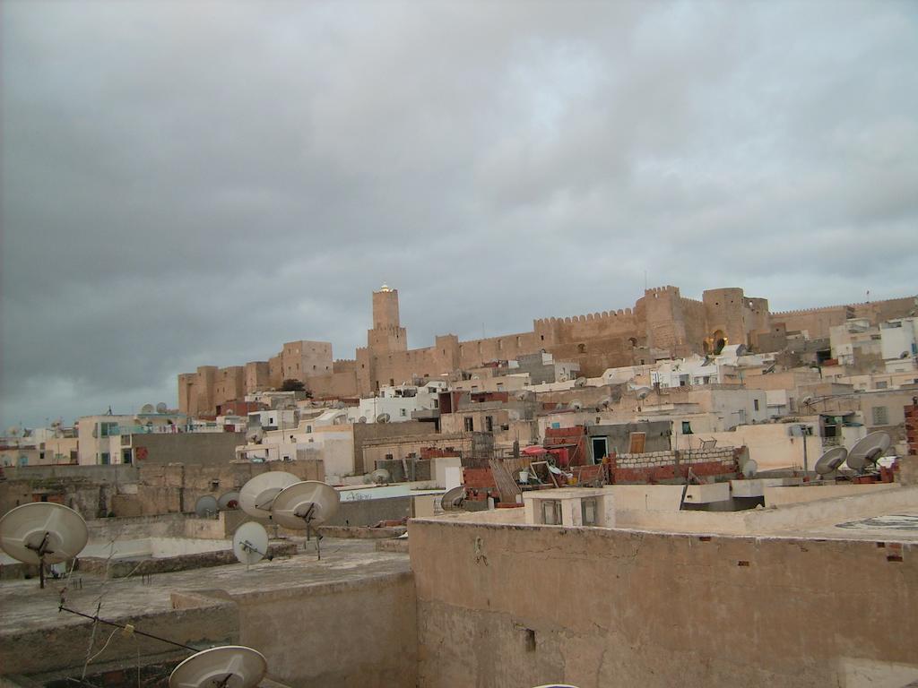 Dar Baaziz 3*